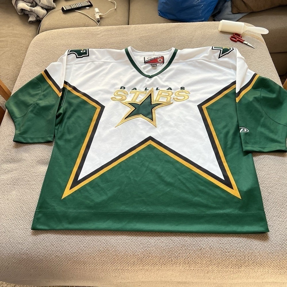 Vintage 1990s Dallas Stars Pro Player NHL Hockey Jersey White Green XL